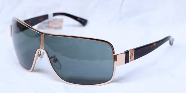 Kính Mát Givenchy SGV261M 300