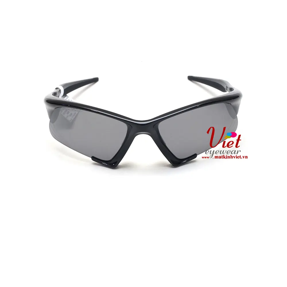 Kính mát Oakley OO9532 04