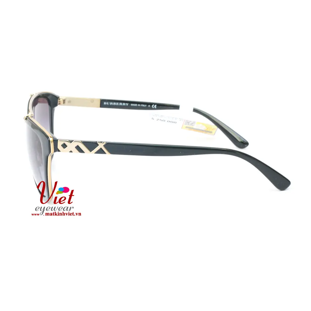 Kính mát Burberry B4240 3001/8G