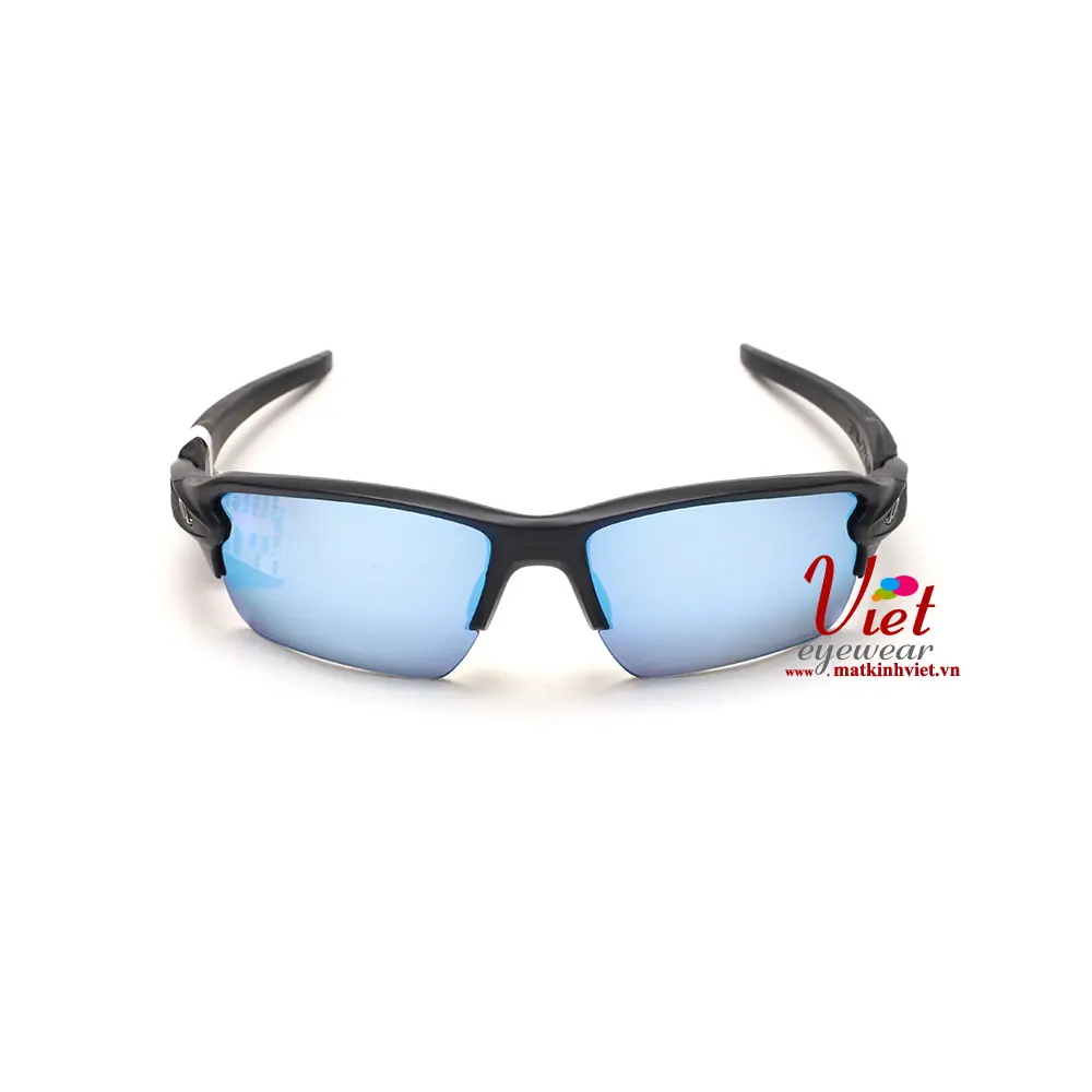 Kính mát Oakley OO9488 05