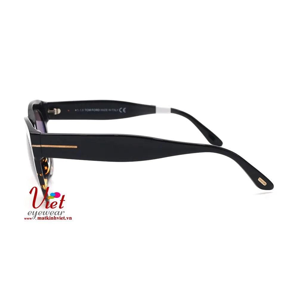 Kính mát Tom Ford TF741 56A
