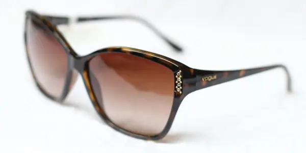 Kính mát Vogue VO2683SB W65613