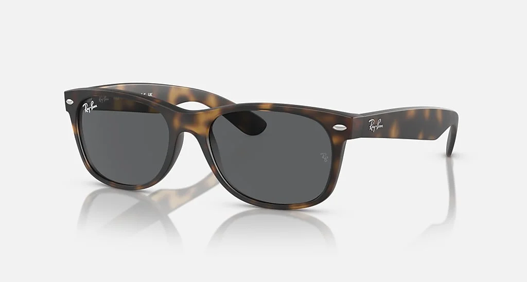 Kính Mát Ray-Ban RB2132F 865/B1