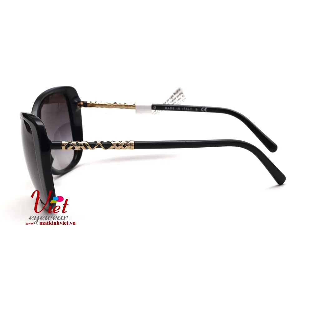 Kính mát Burberry B4238F 3001/8G