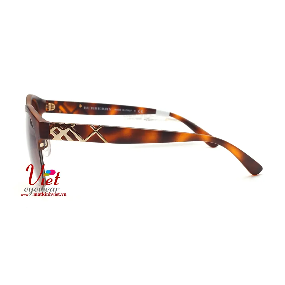 Kính mát Burberry B4241 3382-13