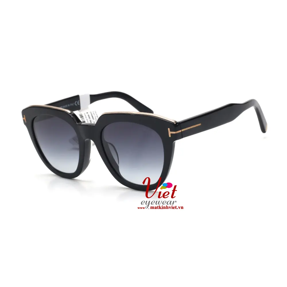 Kính mát Tom Ford TF686F 01W