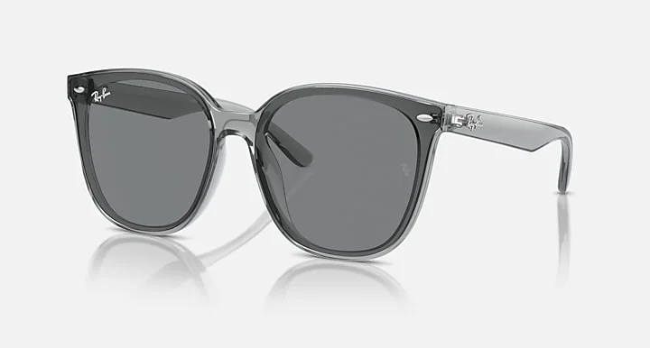 Kính Mát Ray-Ban RB4423D 6450/87